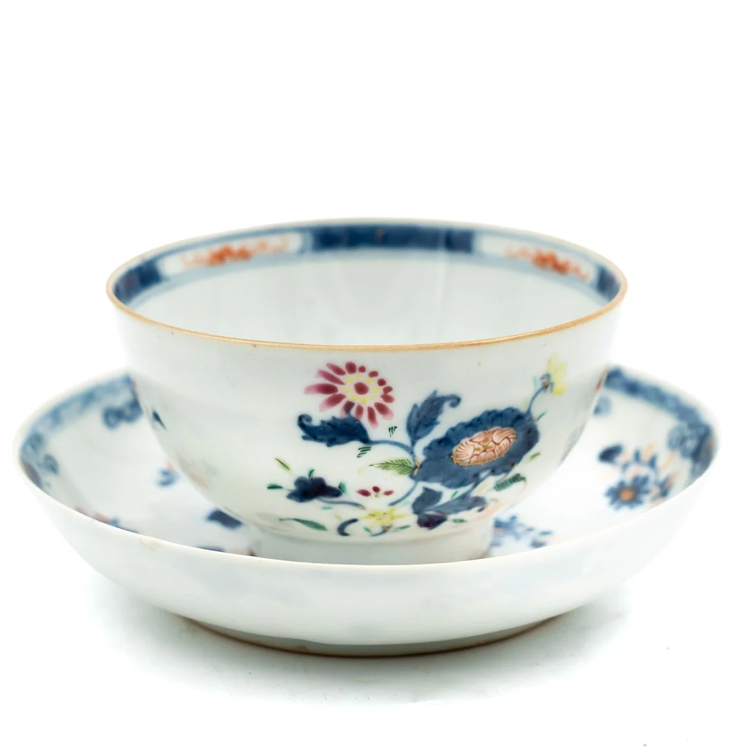 Skål & Fat, Kina, Qianlong, Qing dyansti 1700-tal. — Ceramics & Porcelain — Norrlands Auktionsverk