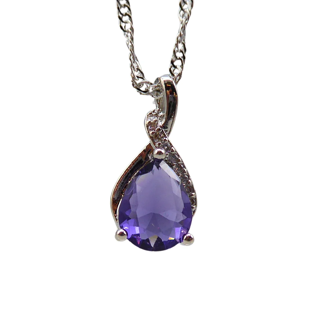925ER SILBER KETTE UND ANHÄNGER MIT EINEM AMETHYST. — Rings — Auktionshaus Stuber's Hammerschlag