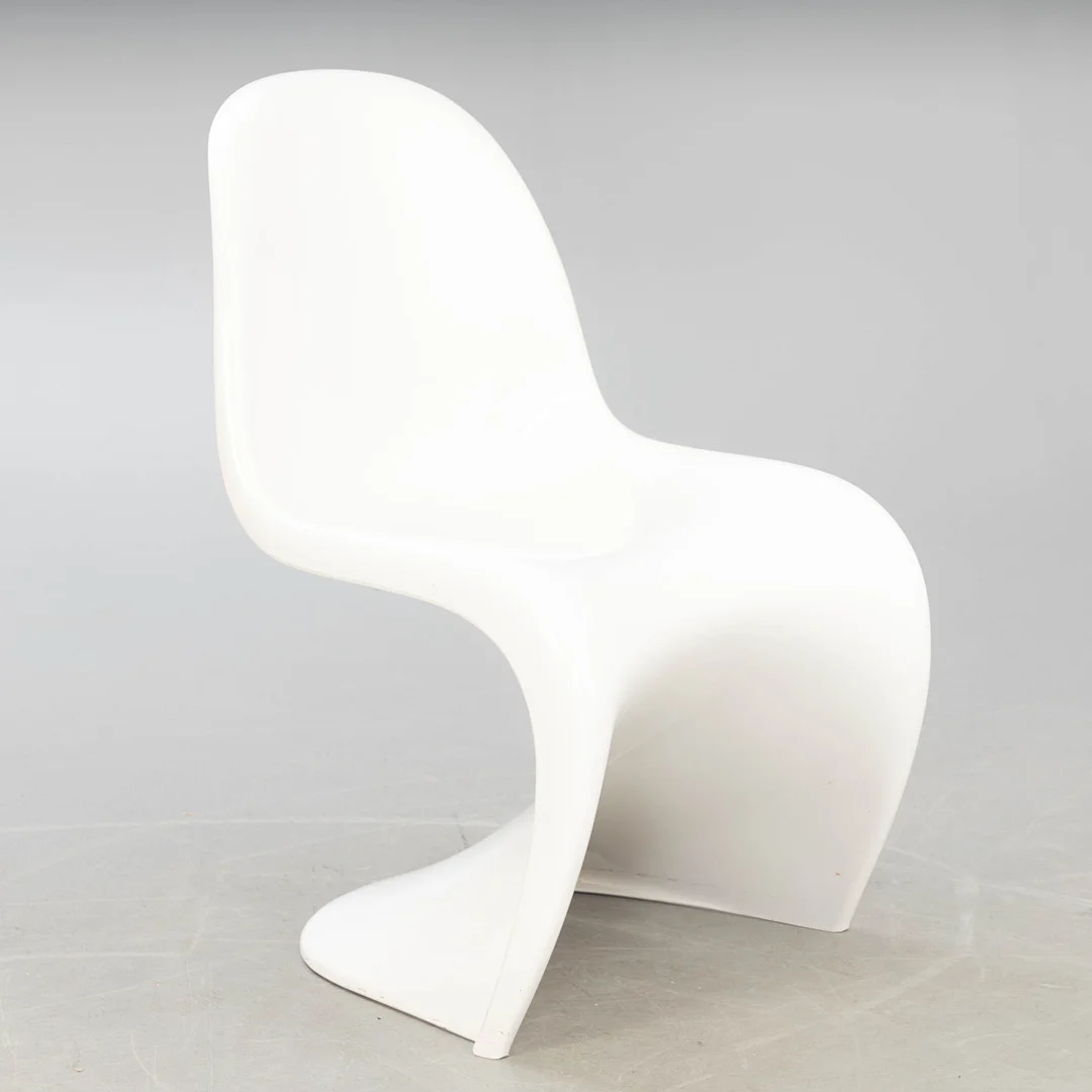 VERNER PANTON. Panton Chair. Herman Miller / Fehlbaum Production, 1970er Jahre. — Armchairs & Chairs — Stockholms Auktionsverk Hamburg