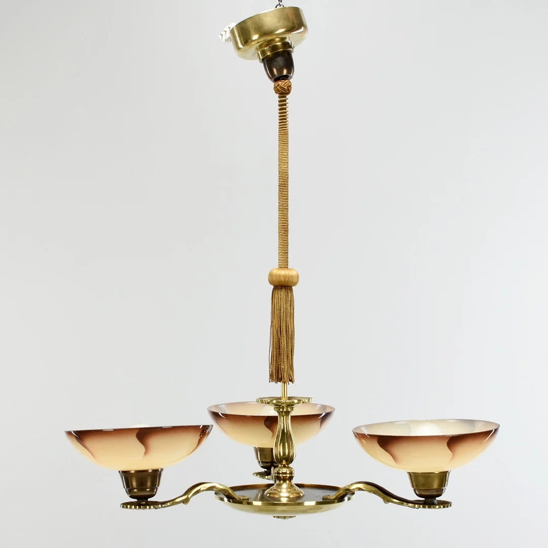 TAKLAMPA, 3 ljuspunkter, Bröderna Malmströms (BM), Malmö, år 1946. — Ceiling lights — Norrlands Auktionsverk