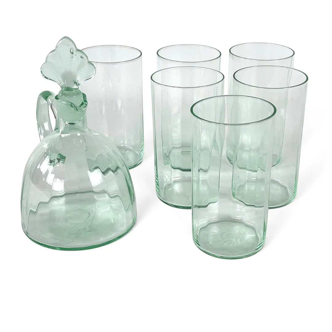 KARAFF & GLAS, 7 delar, gröntonat glas, 1900-tal. — Utility glass — Roslagens Auktionsverk