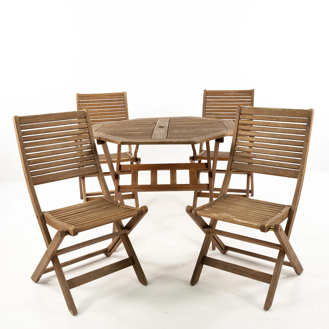 TRÄDGÅRDSGRUPP. 5 delar, teak, Jutlandia, Danmark. — Garden — Karljohan Auktioner