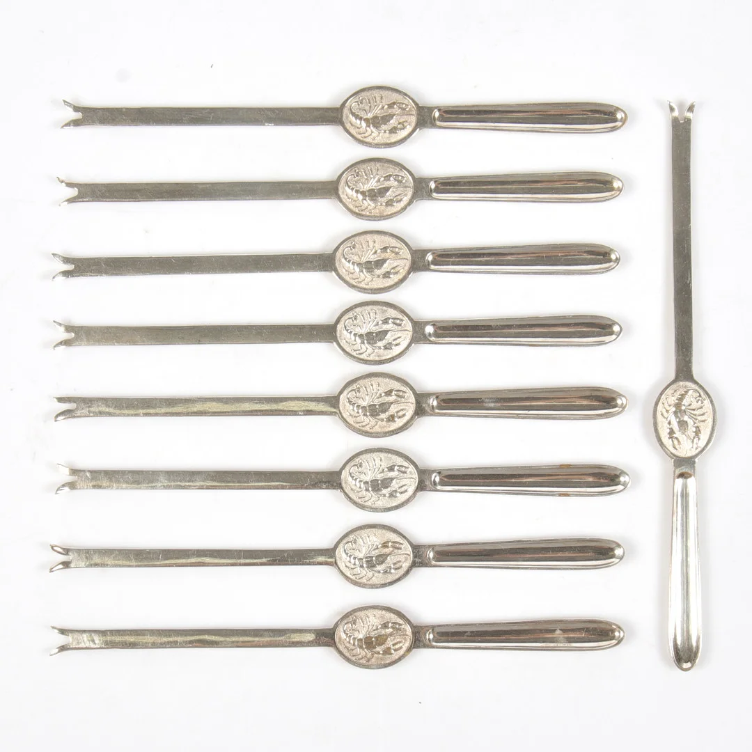 HUMMER/KRÄFTBESTICK, 8 st. nysilver, C.G. Hallberg. 1900-talets andra hälft. — Silver plated — Stadsauktion Sundsvall