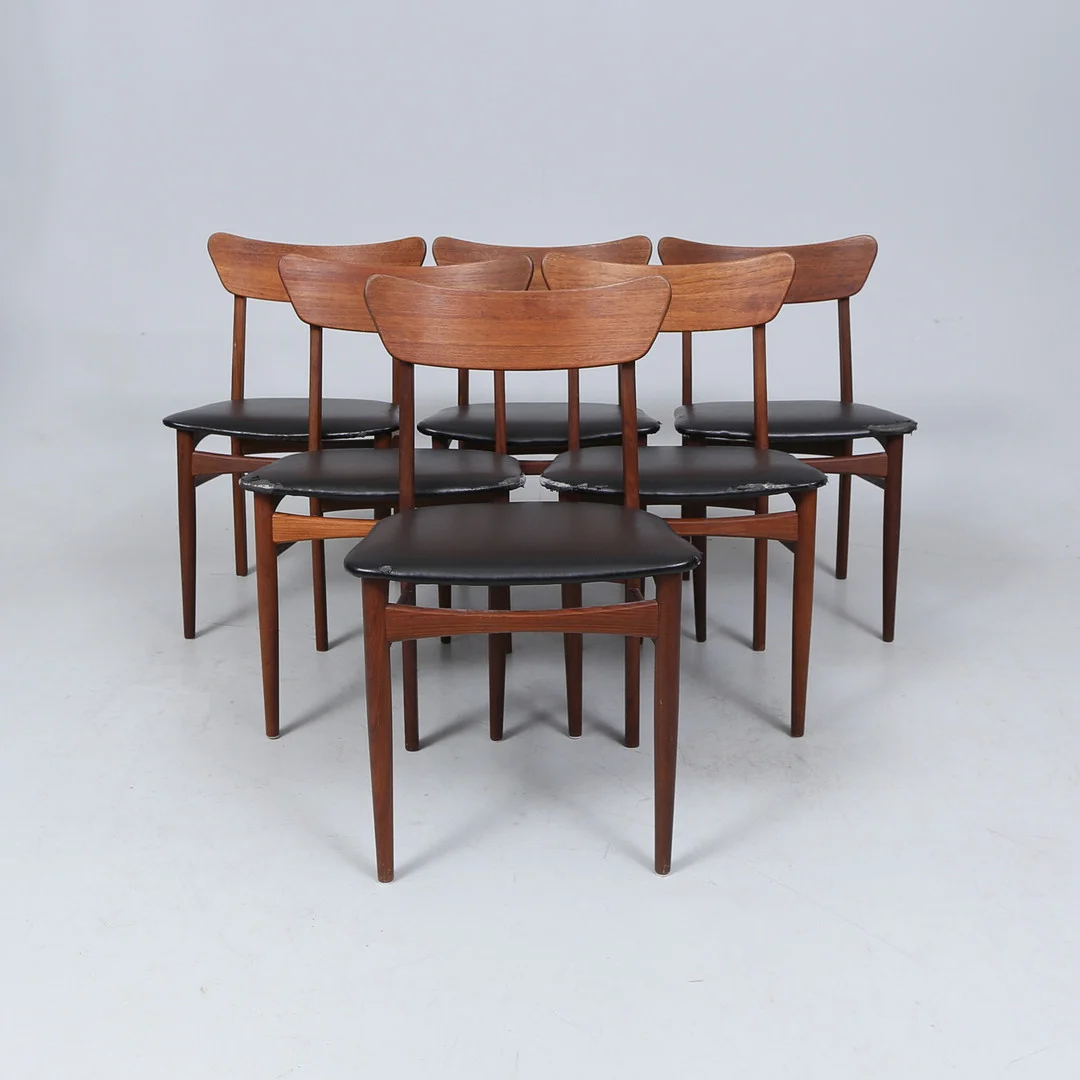 SCHIØNNING & ELGAARD. Stolar, 6st, teak, Randers, Danmark, 1900-talets andra hälft. — Armchairs & Chairs — Gomér & Andersson Linköping
