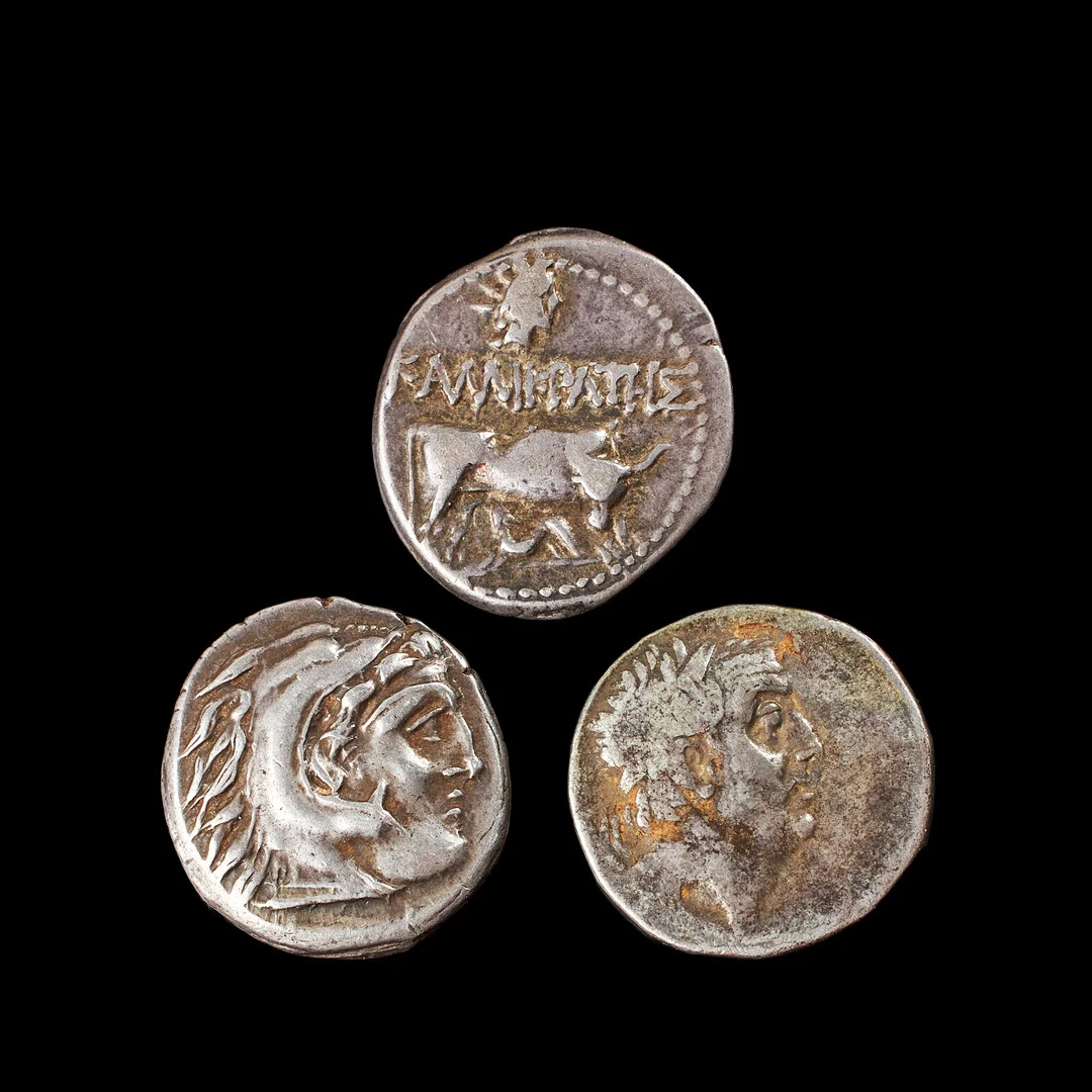 SILVERMYNT, 3 st, hellenistiska bl a Dyrrachion, drakma, ca 229-30 f Kr. — Coins & Banknotes — Stockholms Auktionsverk Sickla