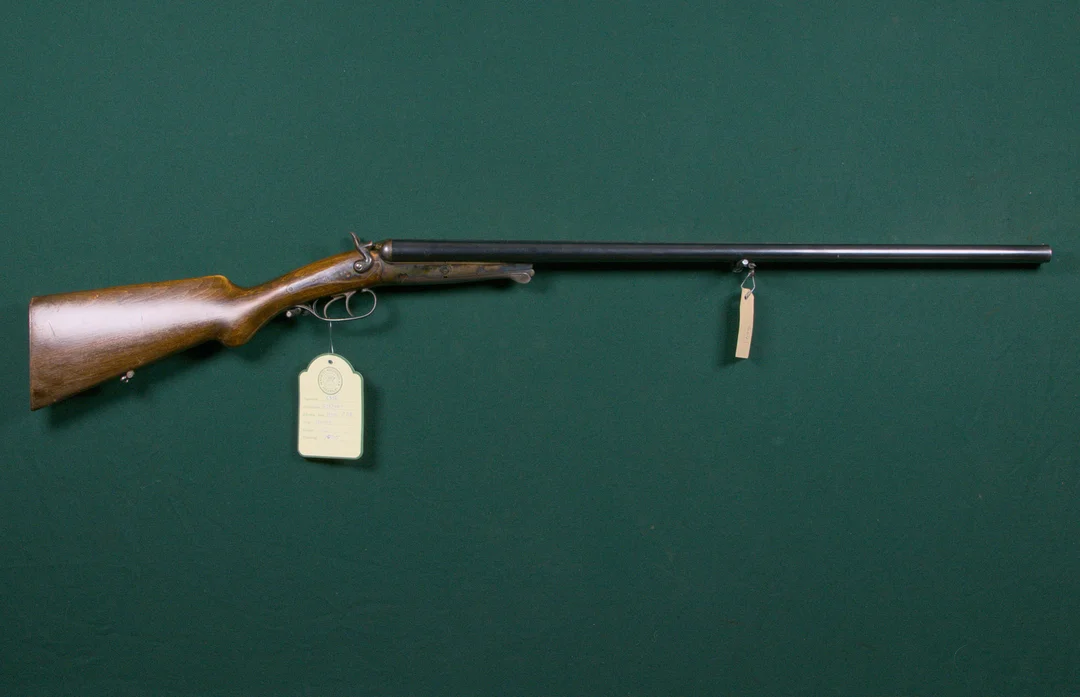 Husqvarna 20B kal. 12/65 #196409 SE2263166. — Shotguns — Mauritz Widforss