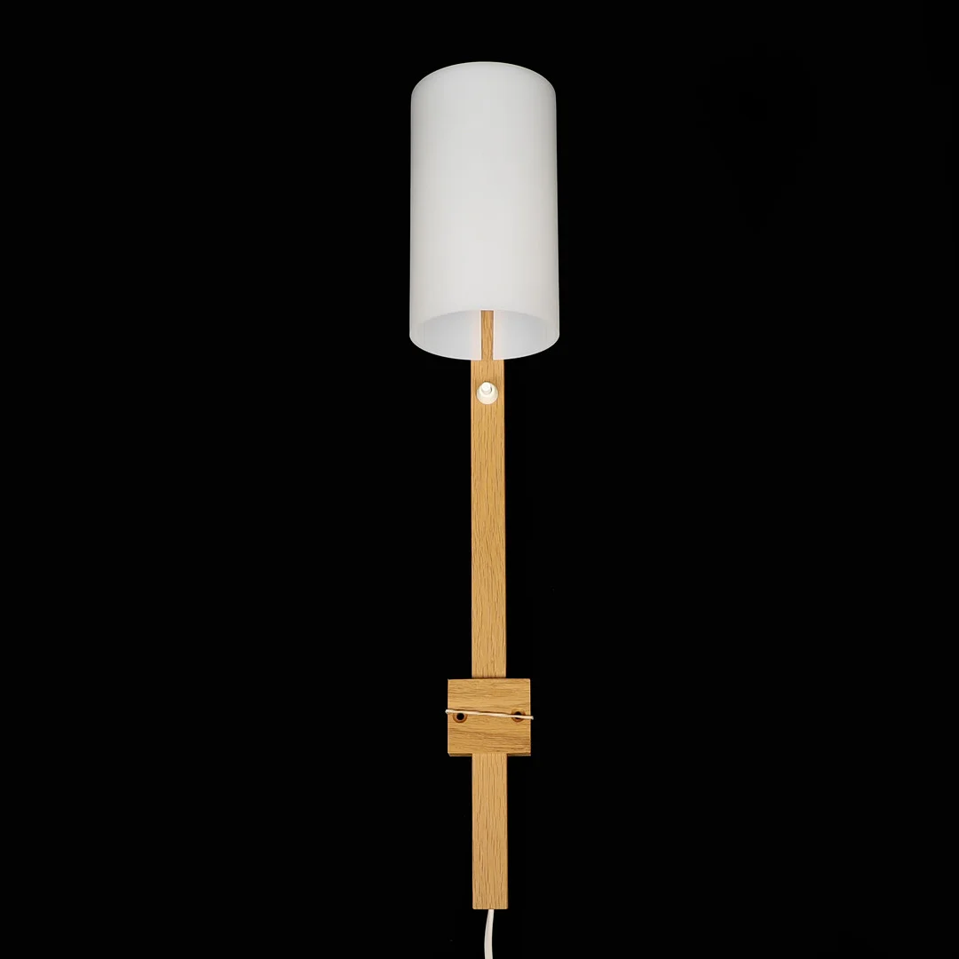 UNO & ÖSTEN KRISTIANSSON. Vägglampa, Luxus, Vittsjö. — Wall Lights — Crafoord Auktioner Malmö