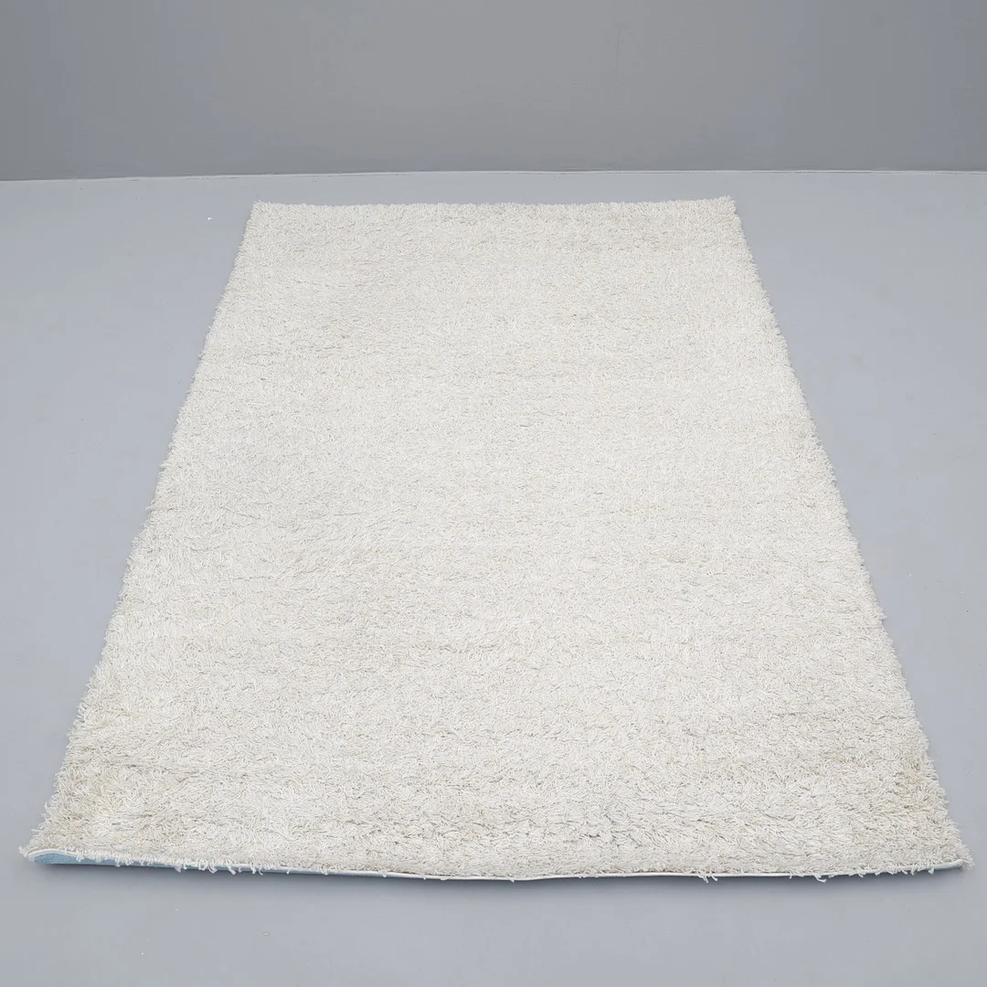 MATTA, rya, Polytoft, samtida. — Carpets — Södermanlands Auktionsverk
