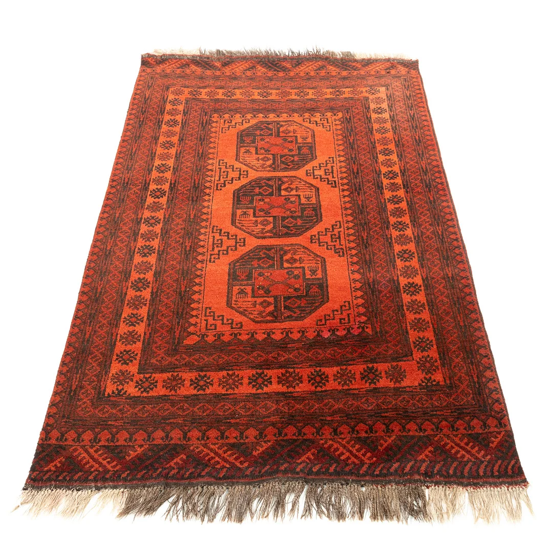 ORIENTMATTA, afghan, handknuten. — Oriental Carpets & Textiles — Karljohan Auktioner