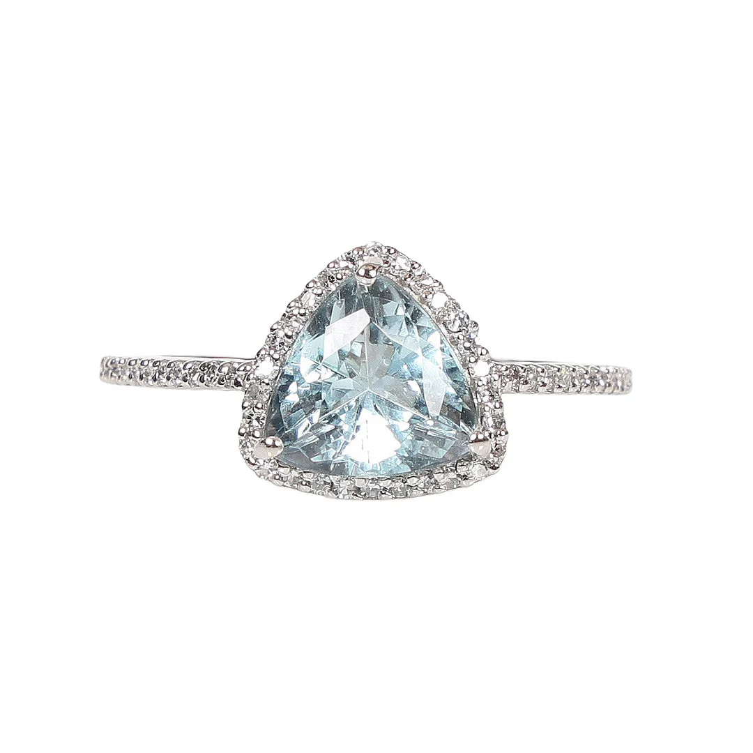 CERTIFICATED MOZAMBIQUE AQUAMARINE AND DIAMOND CLUSTER RING. — Rings — Bishop & Miller