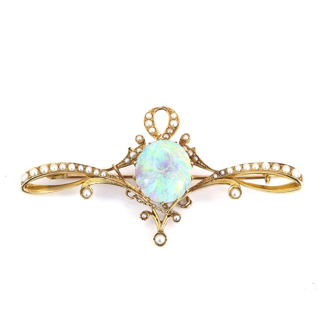 18CT GOLD OPAL & PEARL BROOCH. — Brooches & Pendants — Chalkwell Auctions