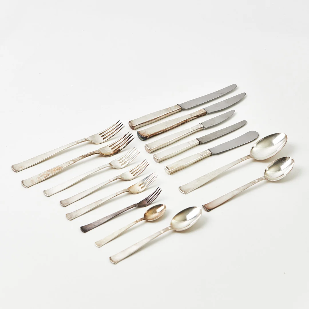 JACOB ÄNGMAN. bestick, 136 delar, "Rosenholm", Guldsmedsaktiebolaget GAB, Stockholm ca 1964. — Silver — Stockholms Auktionsverk Magasin 5