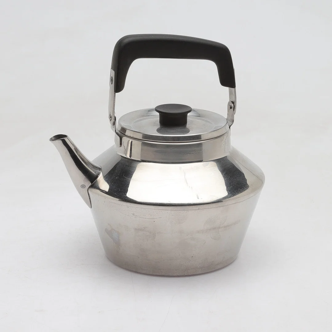 SIGVARD BERNADOTTE. kaffekanna, rostfritt stål, "Hollywood", NilsJohan, 1950/60-tal. — Other metals — Gomér & Andersson Norrköping