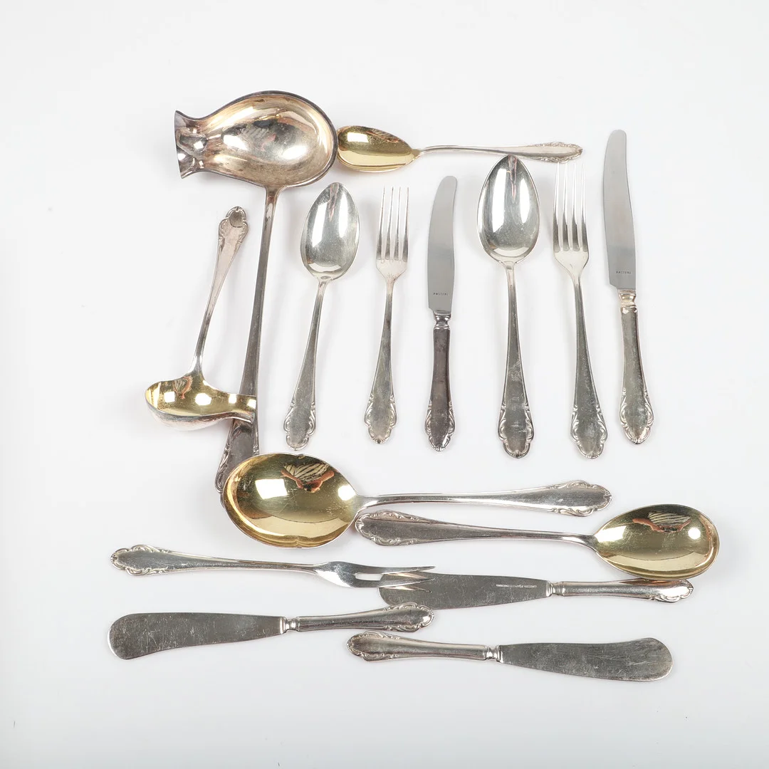 BESTICKUPPSÄTTNING, 81 delar, "Haga", nysilver. — Silver plated — Helsingborgs Auktionskammare
