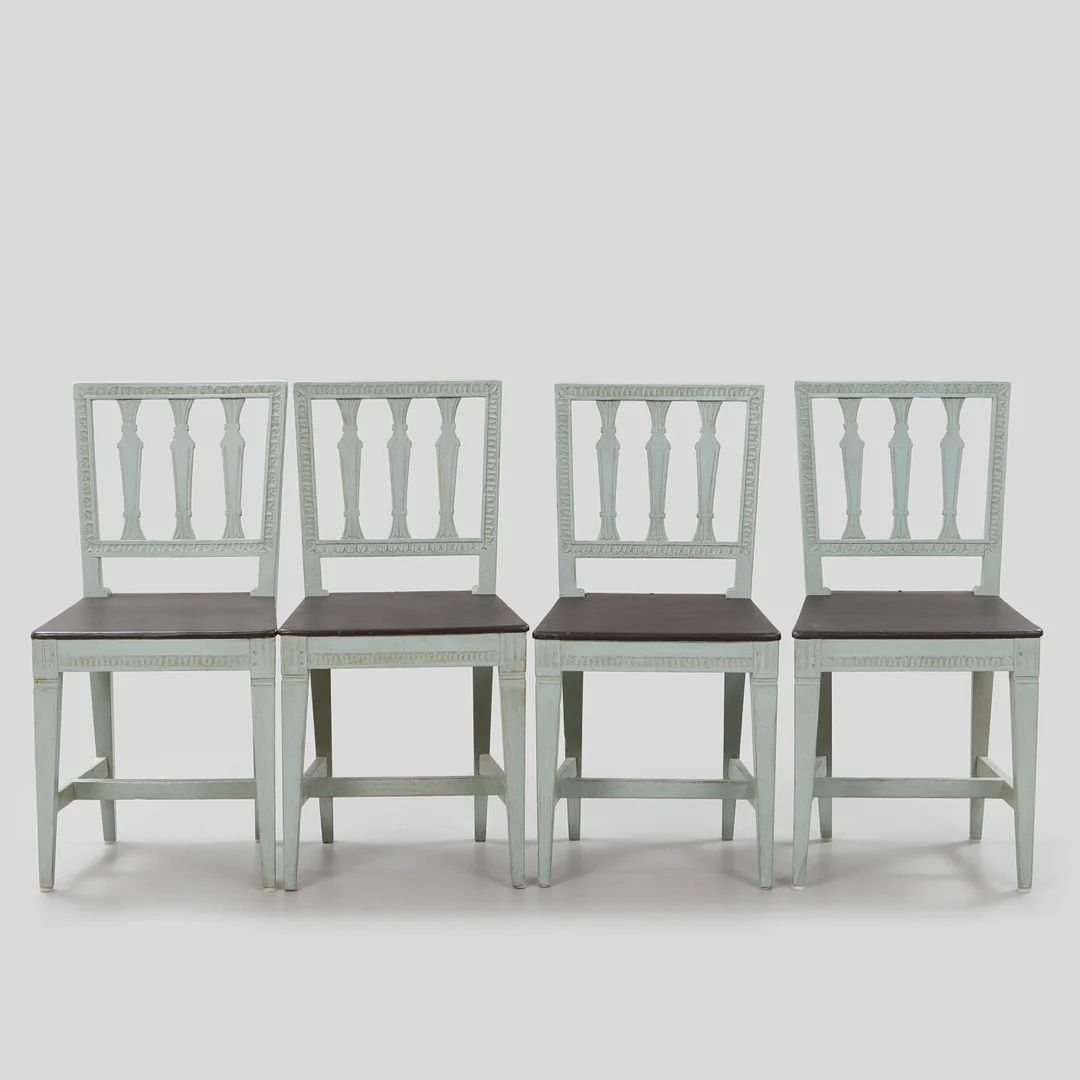STOLAR, 4 stycken, sengustavianska, 1800-talets början. — Armchairs & Chairs — Göteborgs Auktionsverk