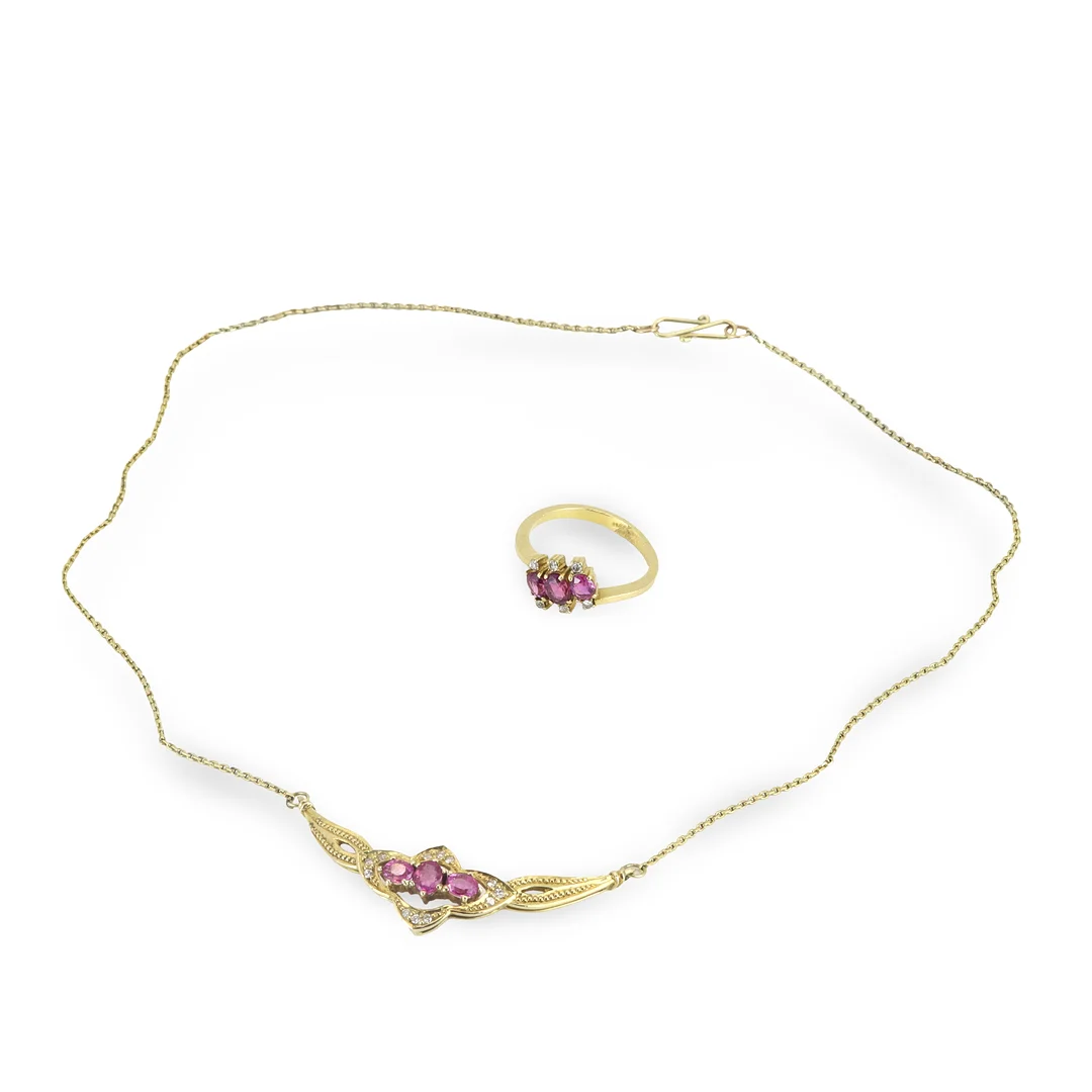 18CT GOLD RUBY & DIAMOND JEWELLERY SET. — Necklace — Chalkwell Auctions