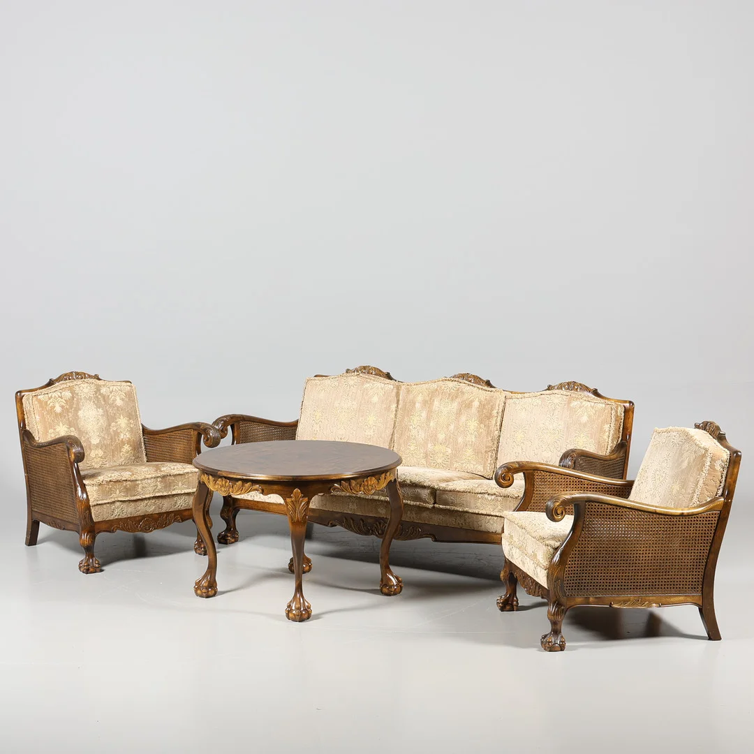 SOFFA, rotting, chippendale-stil, 1900-tal. — Sofas & Seatings — Borås Auktionshall