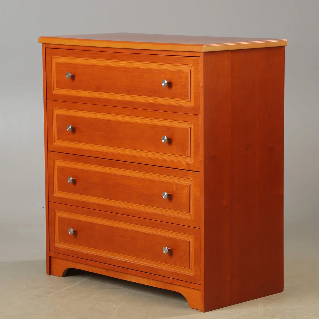 BYRÅ, 4-lådig, betsat trä, 2000-tal. — Chests of drawers — Helsingborgs Auktionskammare