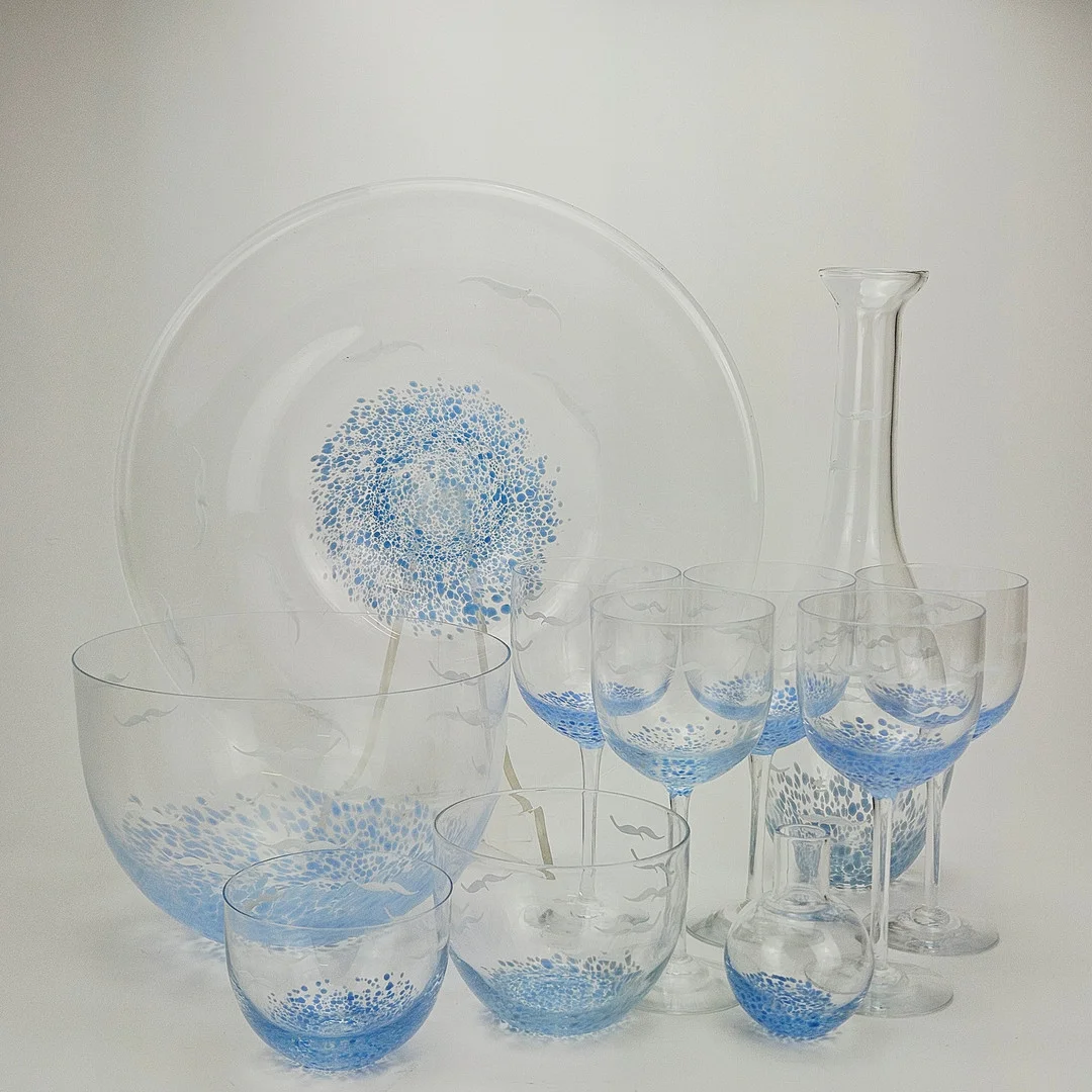 CATTIS ÅSELIUS LIDBÄCK. Glasservisdelar, 10 delar, Lindhammar, signerade. — Tableware — Auktionshuset Thörner & Ek