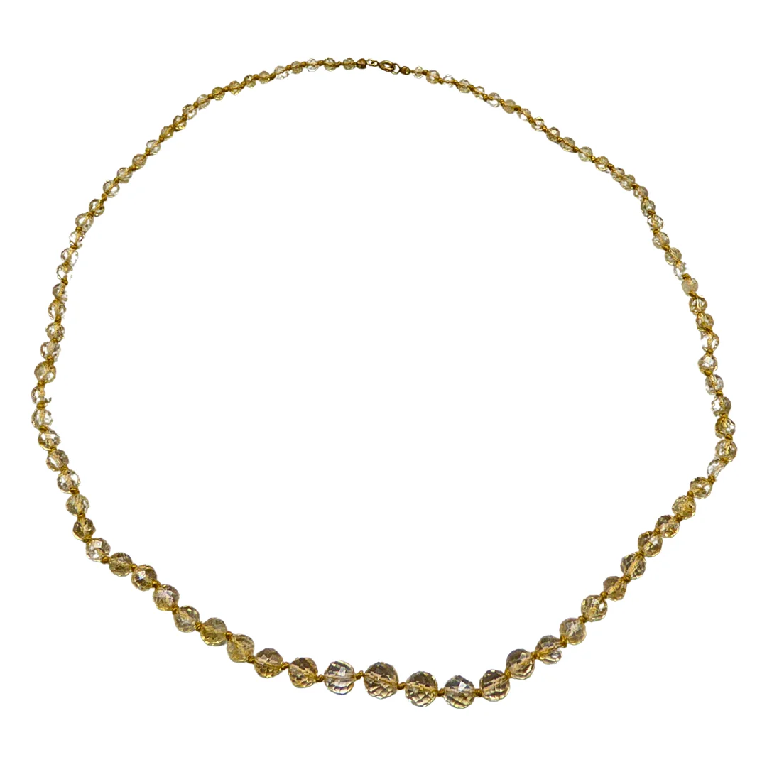 HALSKETTE MIT PERLEN. — Necklace — Auktionshaus Stuber's Hammerschlag