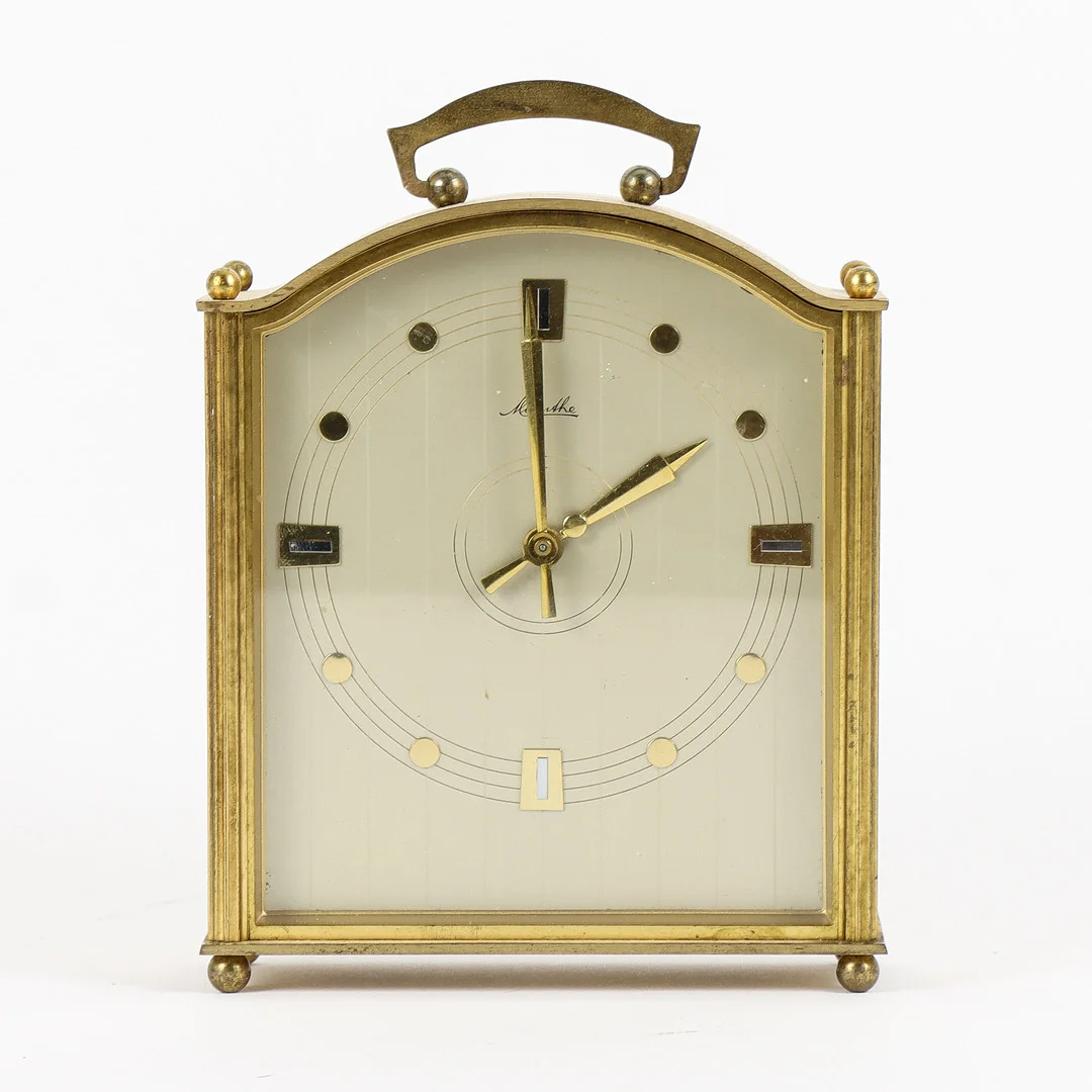 BORDSUR Mauthe, Tyskland. — Mantel clocks — Karlstad Hammarö Auktionsverk
