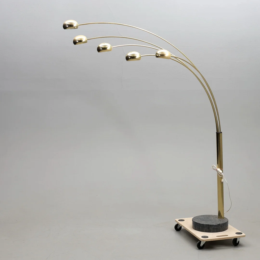 GOLVLAMPA, Typ 2000, Lamp Gustaf, 1900-talets andra hälft. — Floor lights — Gomér & Andersson Jönköping