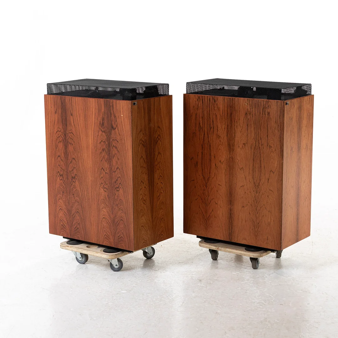 HÖGTALARE, ett par, Sonab OA Type 2, 1960/70-tal. — Modern consumer electronics — Handelslagret Auktionsservice