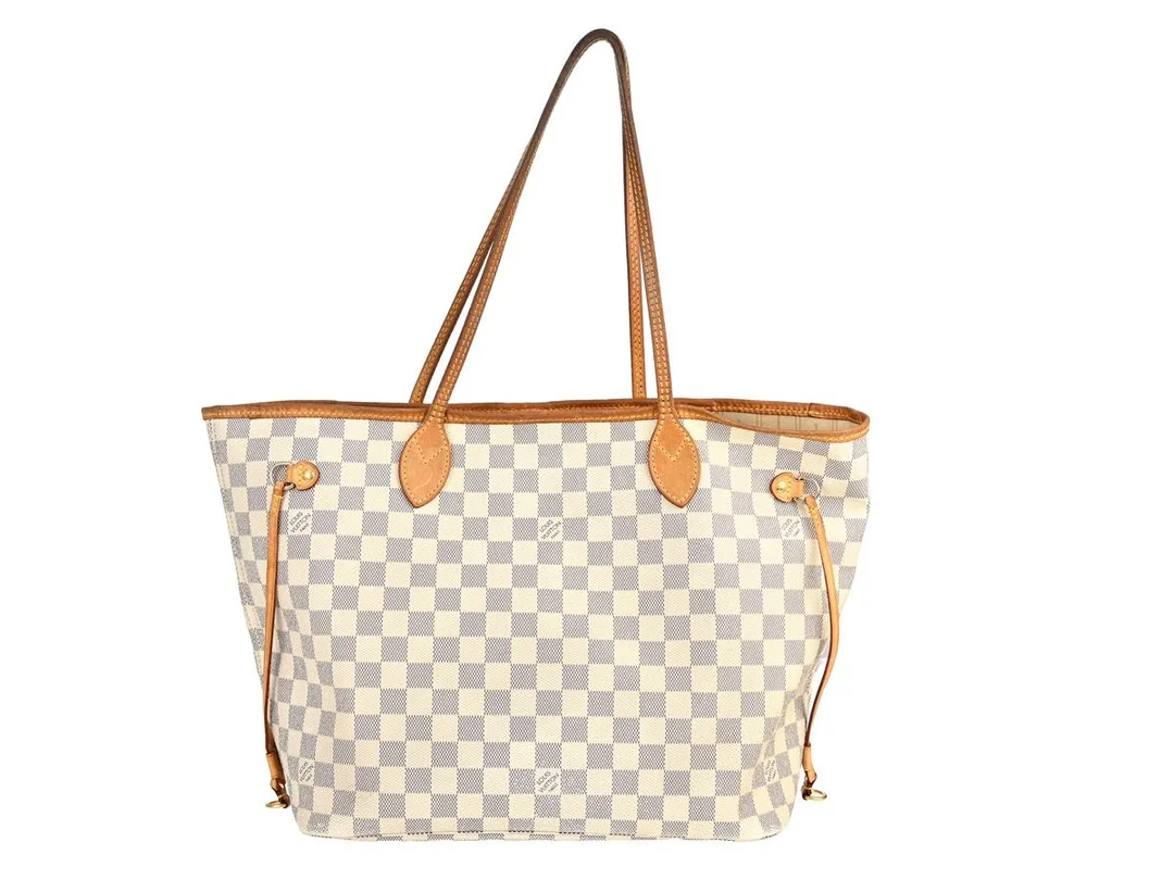 VÄSKA, LOUIS VUITTON, Neverfull, monogram Damier Azur, guldfärgade beslag, 32x28x16 cm, märkt CA5101, år 2011, mycket fläckar på foder, bruksslitage. — Accessoarer/Väskor — Kaplans