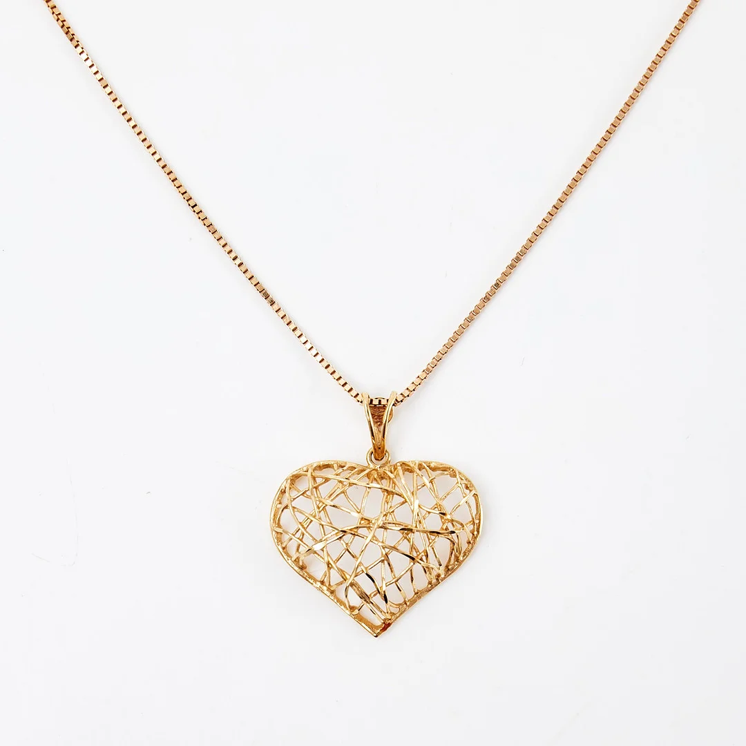 HALSBAND med HÄNGE, 18 k guld, venetiansk länk, hänge i form av hjärta, kedja stämplad GHA samt italienska stämplar. — Necklace — Stockholms Auktionsverk Sickla