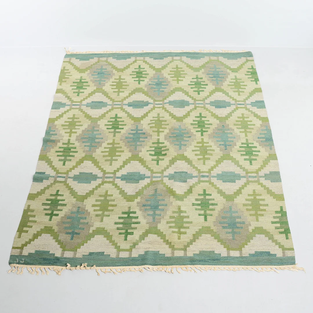 JUDITH JOHANSSON. Matta, röllakan "Hippuris", 268 x 197 cm, signerad JJ. — European Carpets & Textiles — Formstad Auktioner