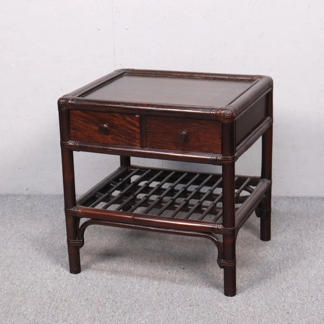 SÄNGBORD, Dux, kolonial stil, 1900-talets andra hälft. — Tables — Markus Auktioner