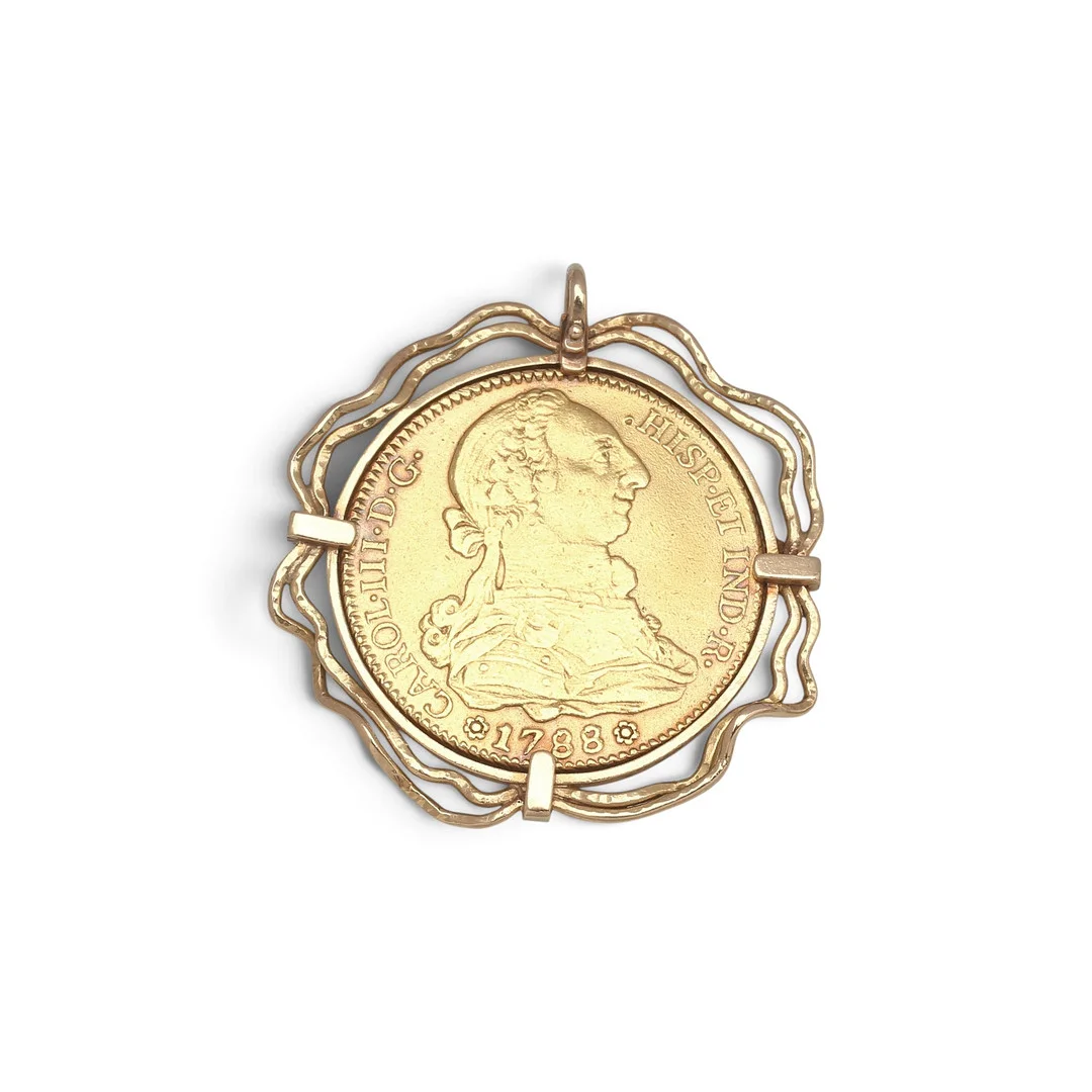 Pendant with gold coin. — Other — Balclis