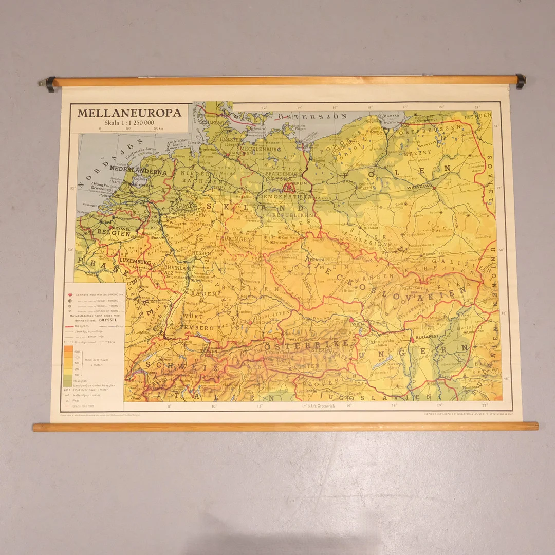 SKOLKARTA, MELLANEUROPA, 1967. — Maps — Björnssons Auktionskammare