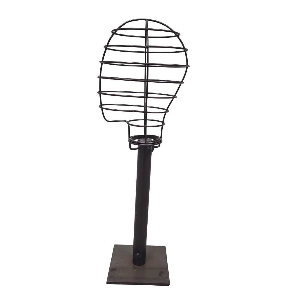 Maniquí para sombreros con soporte en metal regulable. — Vintage & Designer Fashion — Barcelona Auctions