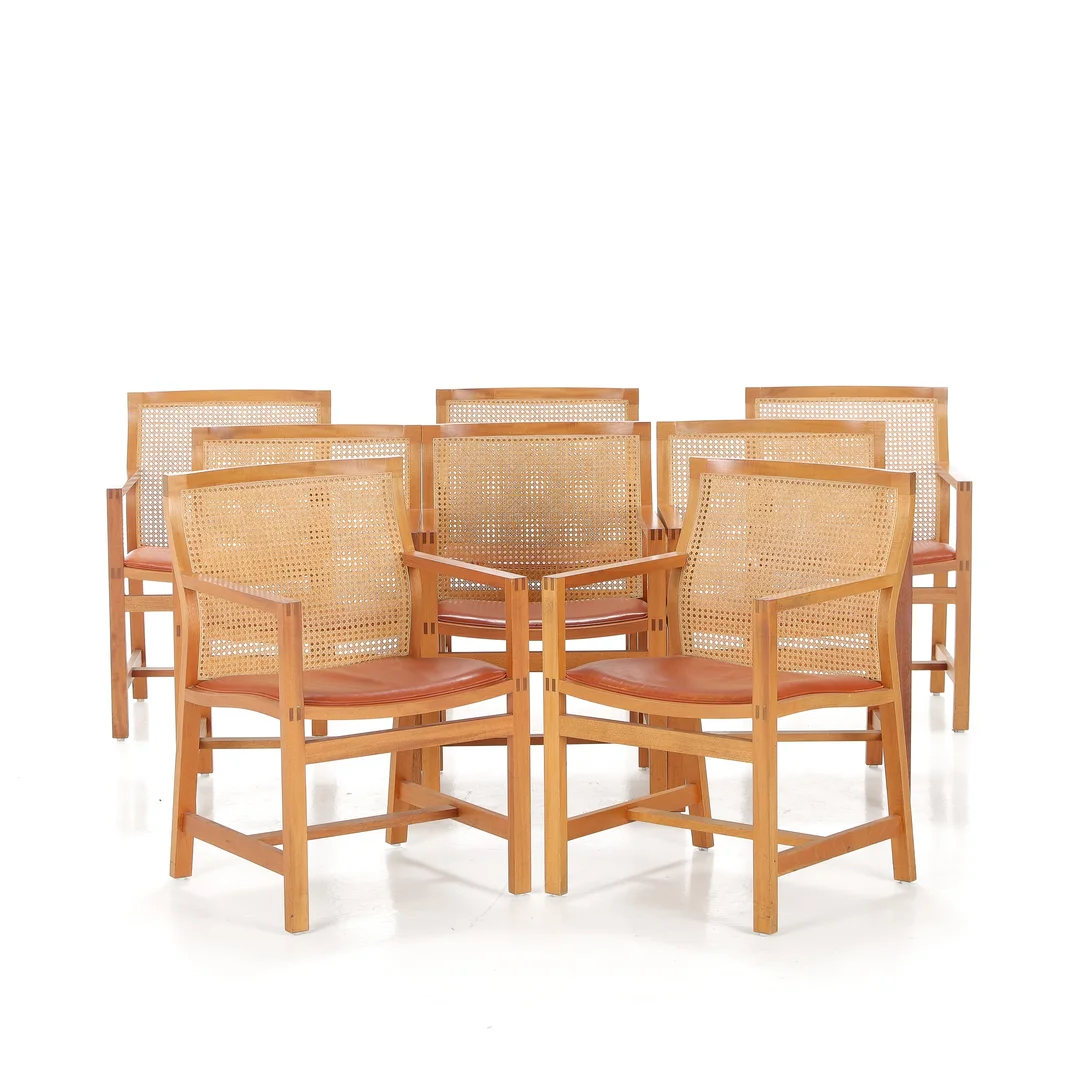 Rud Thygesen & Johnny Sørensen. 'King's Series'. Eight mahogany armchairs (8) — Furniture/Chairs — Lauritz
