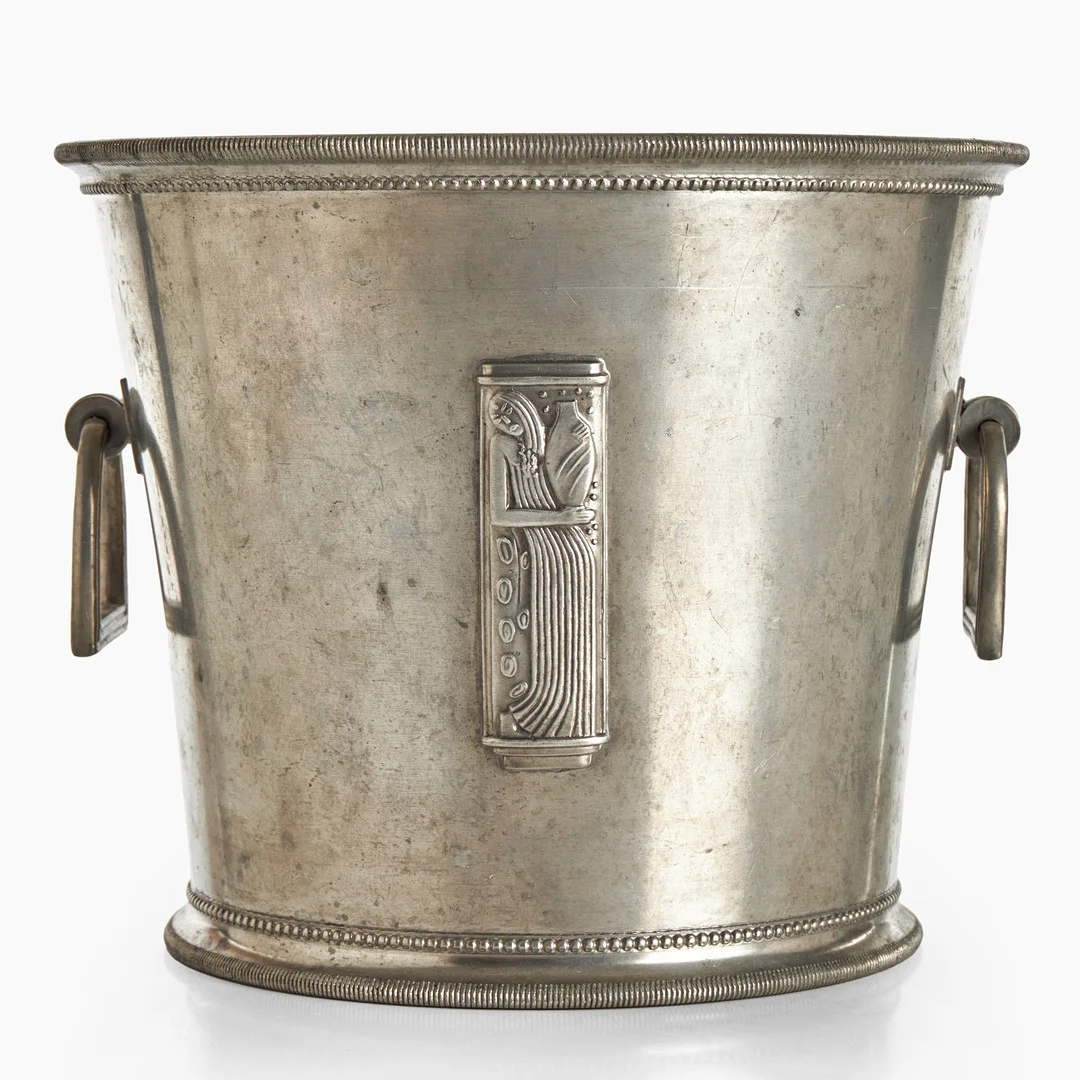 SYLVIA STAVE (1908–1994). Vinkylare, tenn, C.G. Hallberg, Stockholm, 1933. Swedish Grace. — Pewter, Brass & Copper — Crafoord Auktioner Stockholm