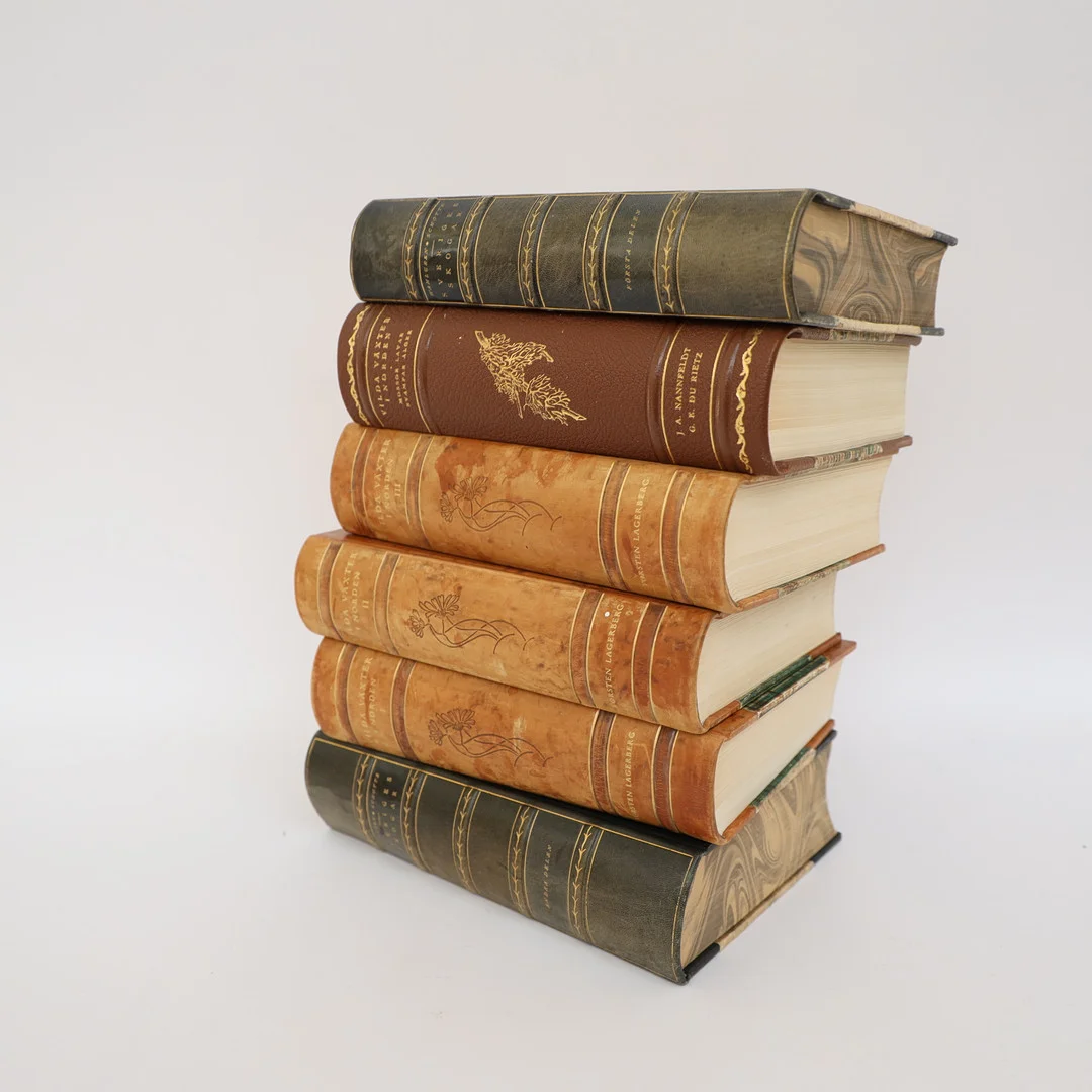BÖCKER 6st, "Vilda växter i norden" 1938, Sveriges skogar. — Books — Falun Auktionsbyrå