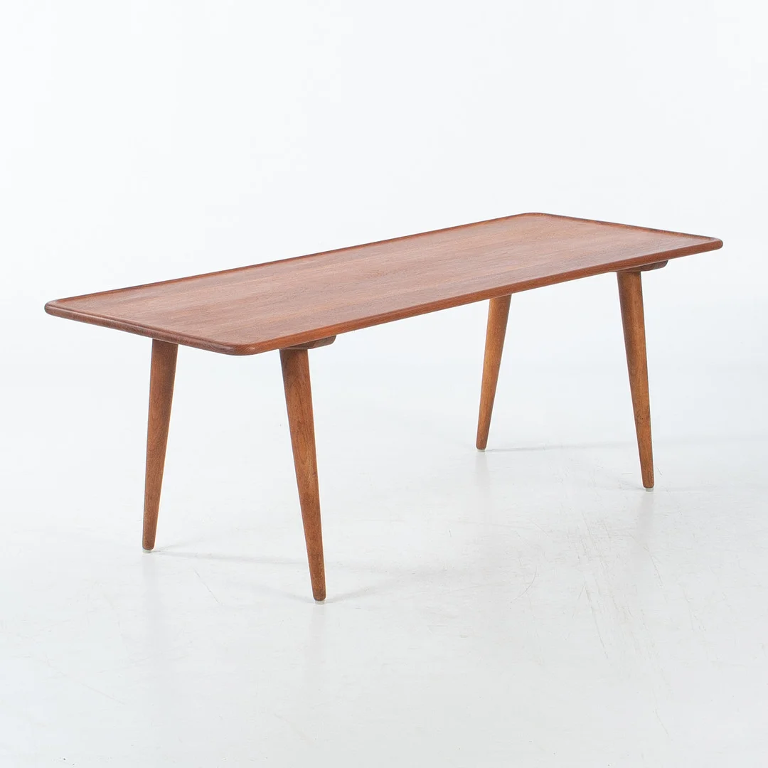 HANS J WEGNER. SOFFBORD, modell AT-11, formgivet av Hans J. Wegner för Andreas Tuck, Danmark, 1950-/60-tal. — Tables — Laholms Auktionskammare