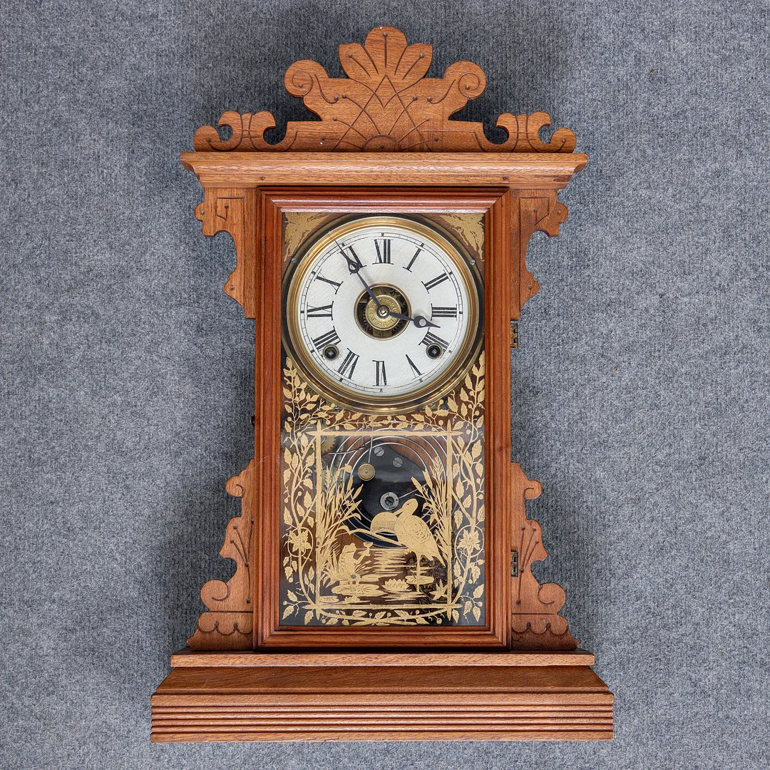 BORDSUR, E.N. WELCH MFG. Co FORESTVILLE, CONNECTICUT, USA "EIGHT DAY HALF HOUR STRIKE". — Wall Clocks — Auktionskammaren Sydost Kalmar