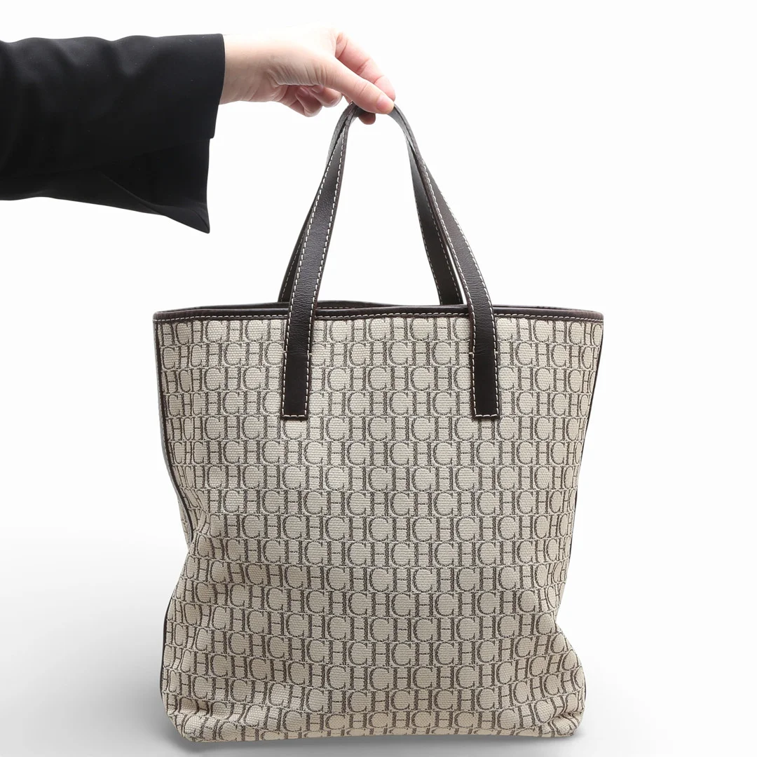 Carolina Herrera shopper bag. — Vintage & Designer Fashion — Balclis