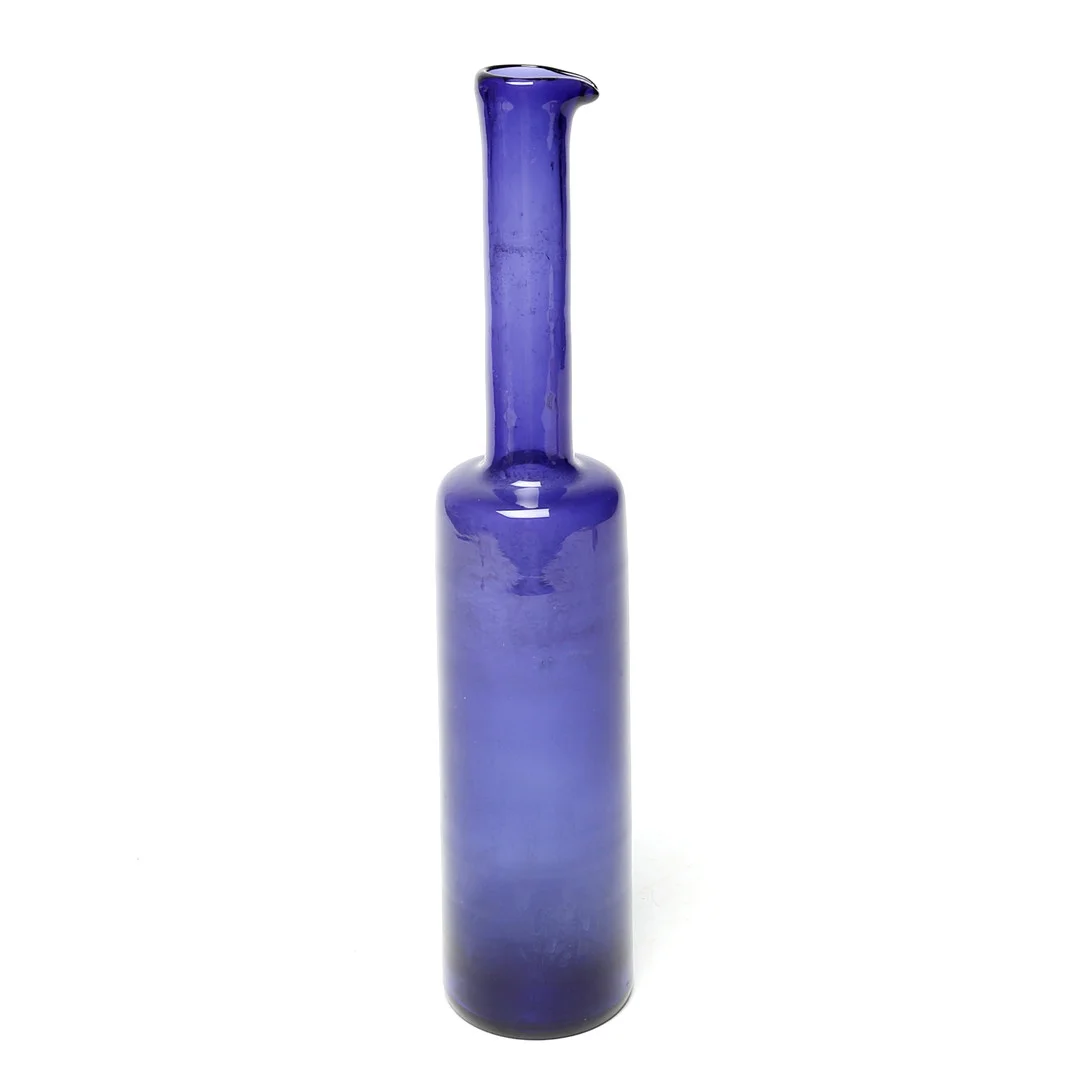 NANNY STILL. VAS, glas, Riihimähen, signerad. — Art glass — Kalmar Auktionsverk