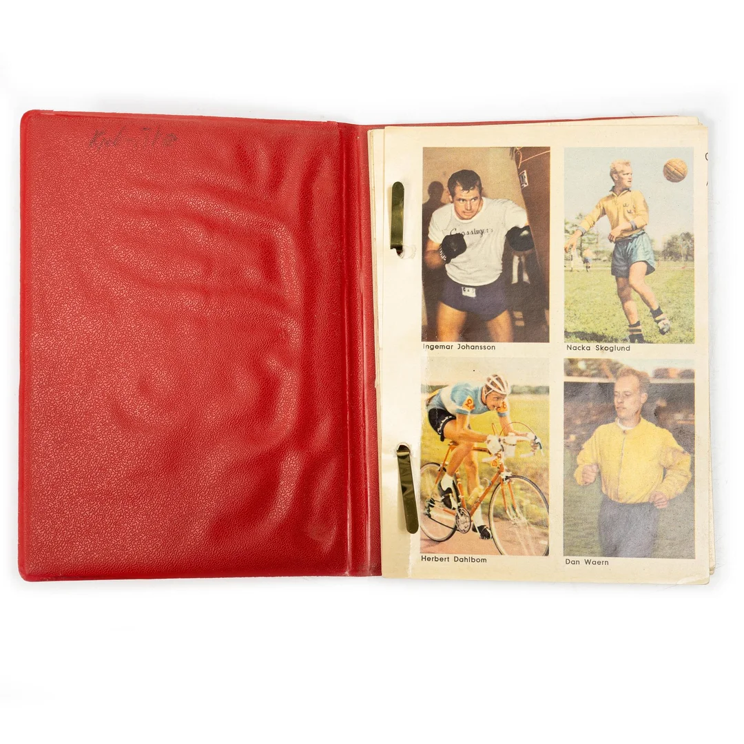 Idolkort, "Sportens stjärnor", bl a Cassius Clay, Nacka Skoglund och Ingemar Johansson, Hemmets Journal, 1960-tal. — Samlarföremål/Övrigt — Bukowskis