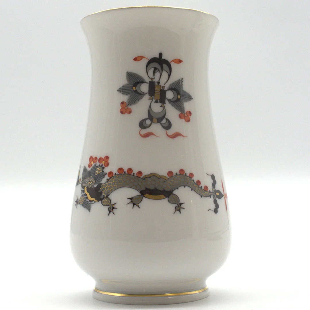 MEISSEN. VASE, "SCHWARZER HOF DRACHE", MIT GOLD DETAILS UND GOLDRAND. 1. WAHL, 20. JAHRHUNDERT. — European — Kunst- und Auktionshaus Kleinhenz