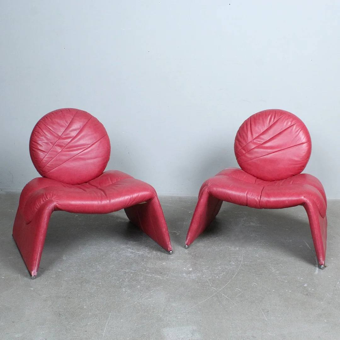 VITTORIO INTROINI. für Saporiti Italia zwei Sessel/Loungesessel, Modell 'Calypso C35', Leder, Metall, verchromt, 1970er Jahre, Italien (2). — Armchairs & Chairs — Stockholms Auktionsverk Düsseldorf/Neuss
