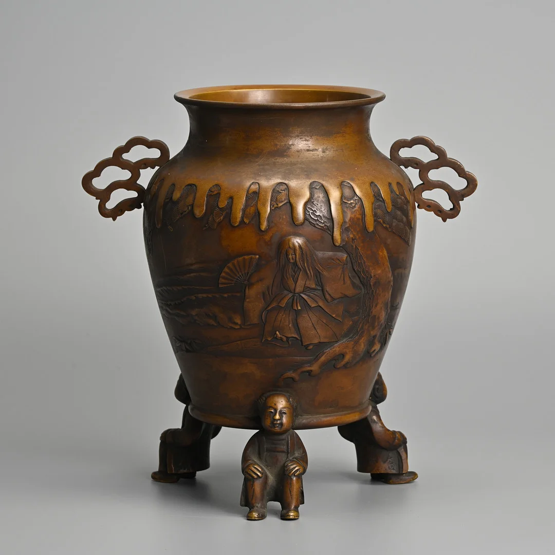 A JAPANESE BRONZE HANDLED 'SHOJO' VASE WITH FIGURAL SUPPORTS, 20TH CENTURY. — Bronzes — Ma San Auction