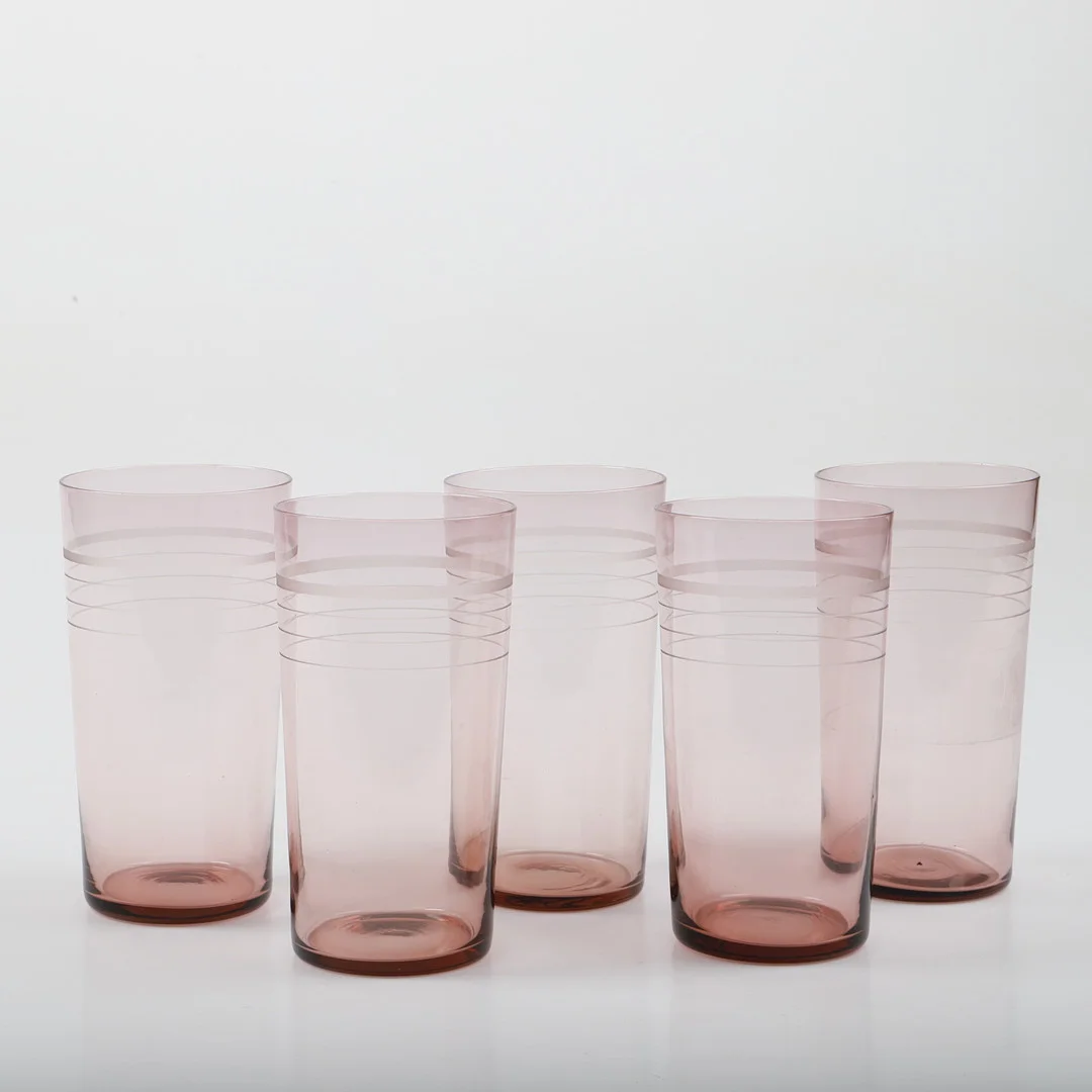 GROGGLAS, 5 stycken, lilatonat glas med etsad randdekor. — Tableware — Helsingborgs Auktionskammare