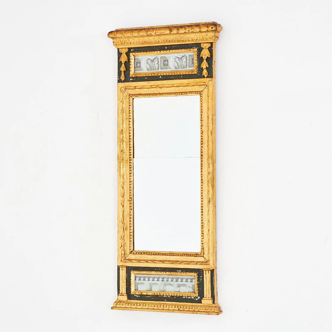 OLOF WETTERBERG. Spegelmakare Kalmar, spegel, sengustaviansk, märkt OVB , Kalmars hallstämpel, fält med gouache. — Mirrors — Stockholms Auktionsverk Sickla