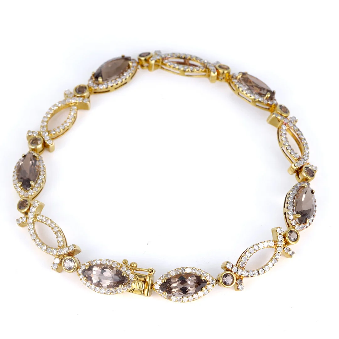 18CT DIAMOND & QUARTZ BRACELET. — Bracelets — Chalkwell Auctions