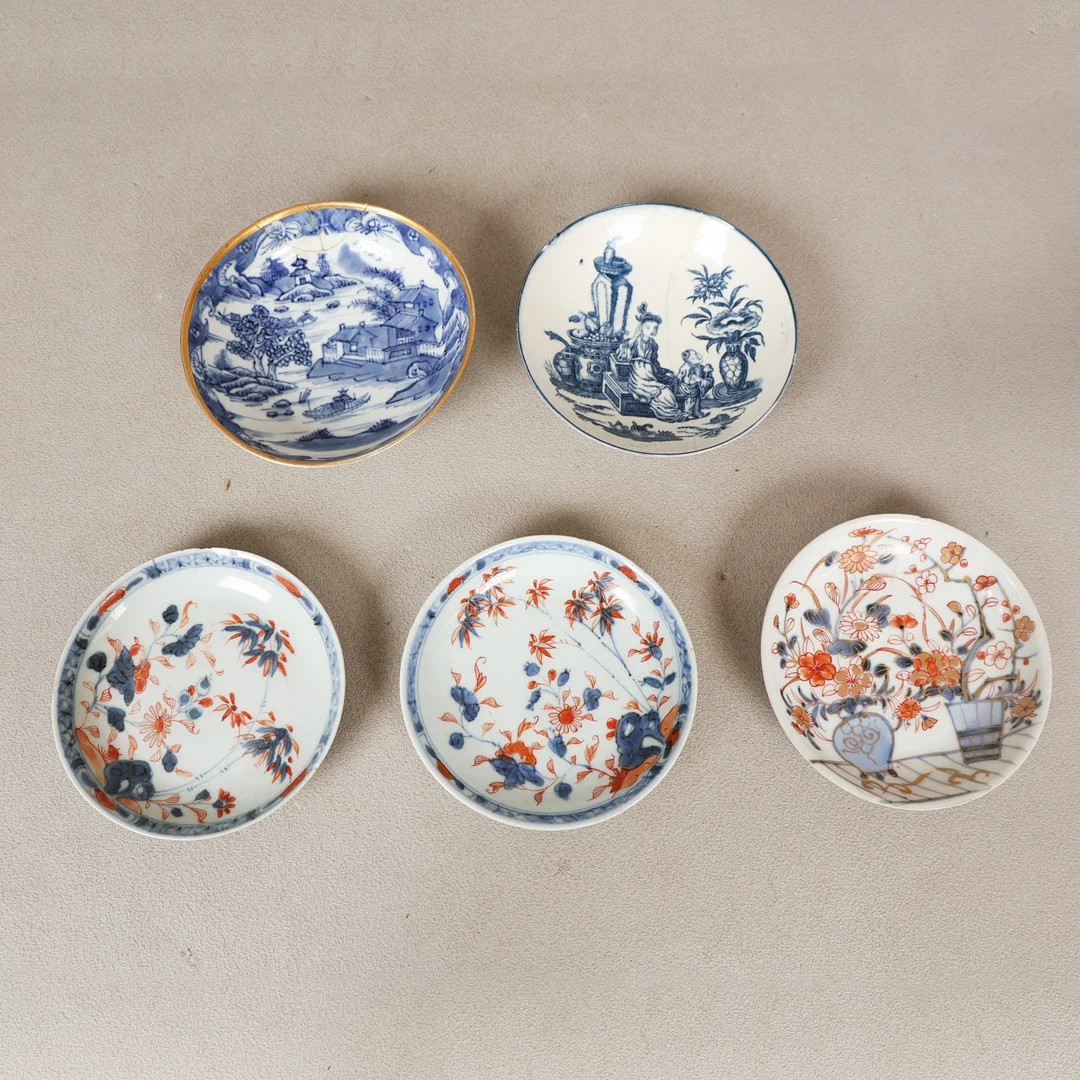 FIVE 18TH & 19TH CENTURY PORCELAIN SAUCERS (5). — European — Bishop & Miller