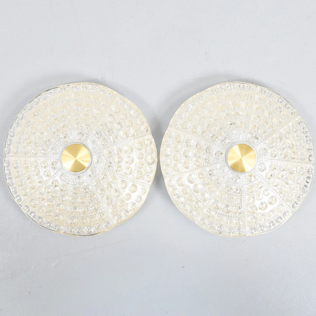 CARL FAGERLUND. Et par loftlamper, plafondmodel, glas & messing, Orrefors (2). — Ceiling lights — Sørensen Auktioner